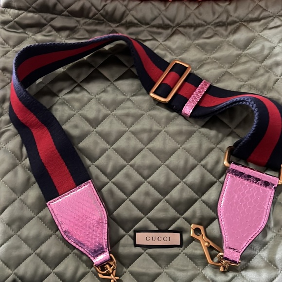 NWT Pink Shiny Gucci Horsebit ‘55 Anaconda Bag Comes with EVERYTHING - Picture 14 of 16